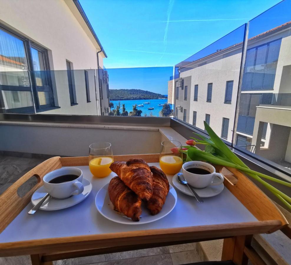 Black Pearl - Luxury Seaside App With Pool & Bbq, Istra Банджоле Экстерьер фото